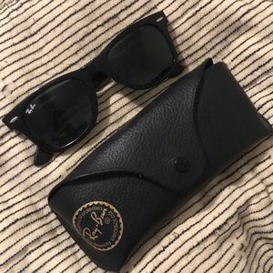 Rayban Original Wayfarer Sunglasses RB2140 Black